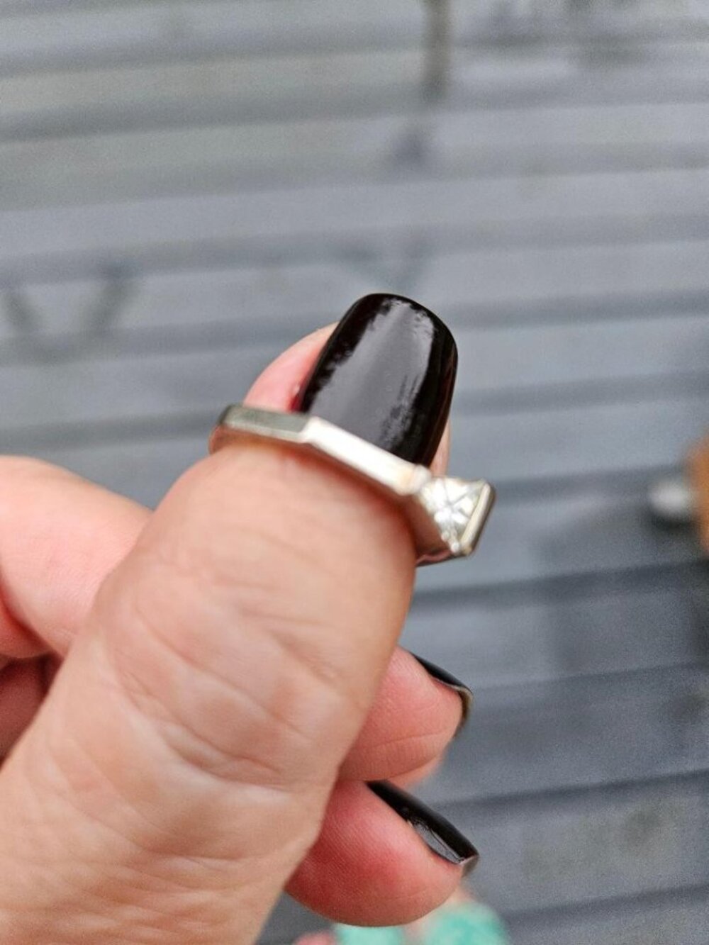 Silver Stackable Ring Size 7 - Picture 4 of 9